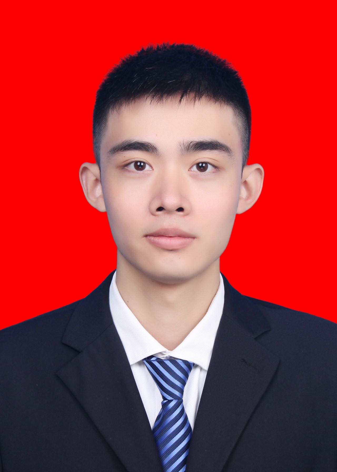 24吕铭粲.jpg